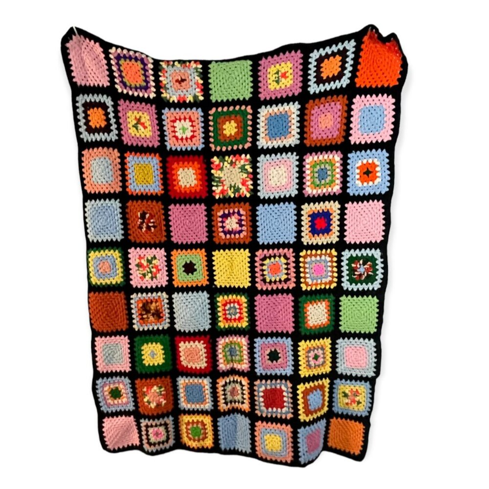 Vintage Afghan Granny Square Crochet Blanket Roseanne Big Bang Theory 70 x 50